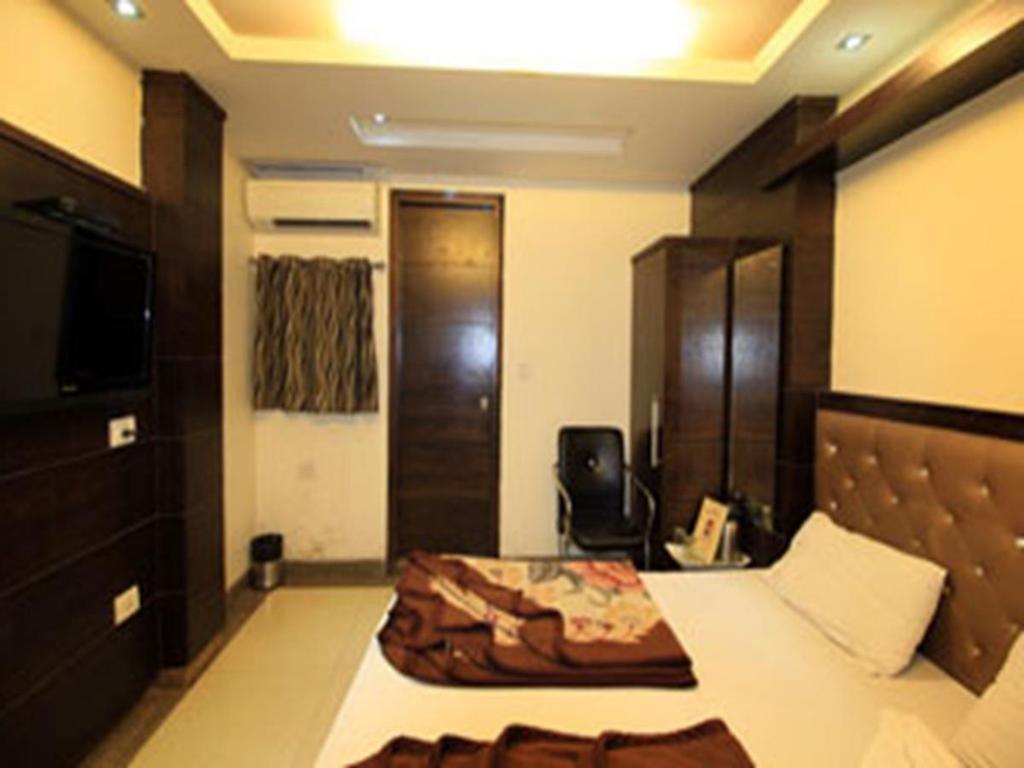 Adb Rooms Hotel Chander Palace New Delhi Extérieur photo